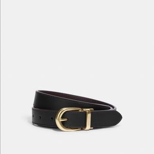 New Coach Classic Buckle Cut To Size Reversible Belt, 25 Mm Black/Oxblood CF269
